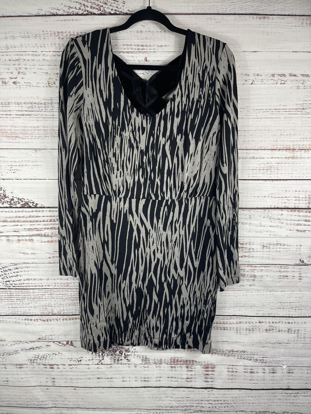 BCBGeneration Dress Women's Size L Black Gray Animal Print Long Sleeve Open Back